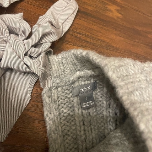Aerie Chunky Wool Blend Sweater Size L - Picture 2 of 4